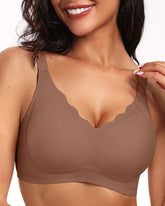 Seamless Wirefree Scalloped Bras