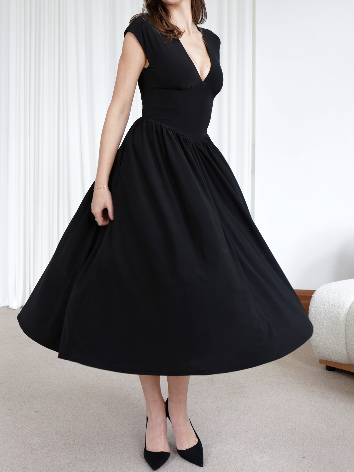 Women's Casual Deep V Neck Cap Sleeve Pleated Swing A Line Midi Dress With Pockets